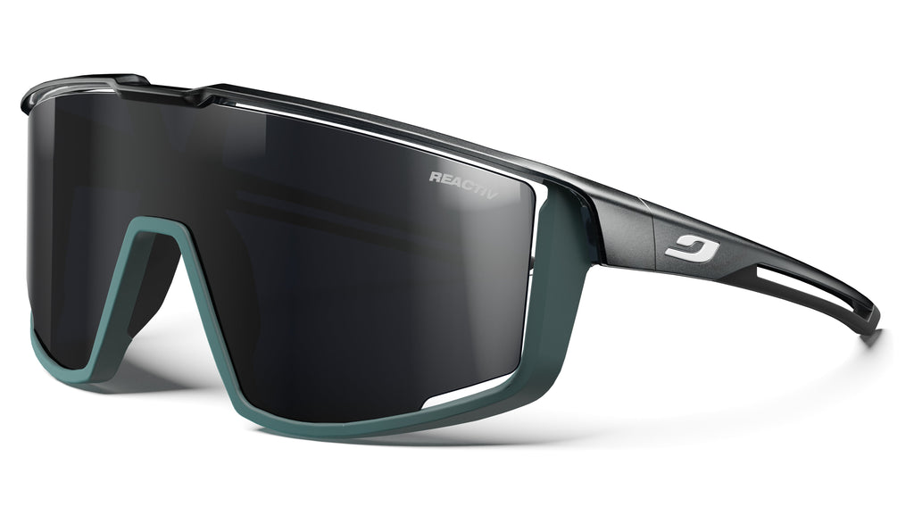 Black / Matt Green
